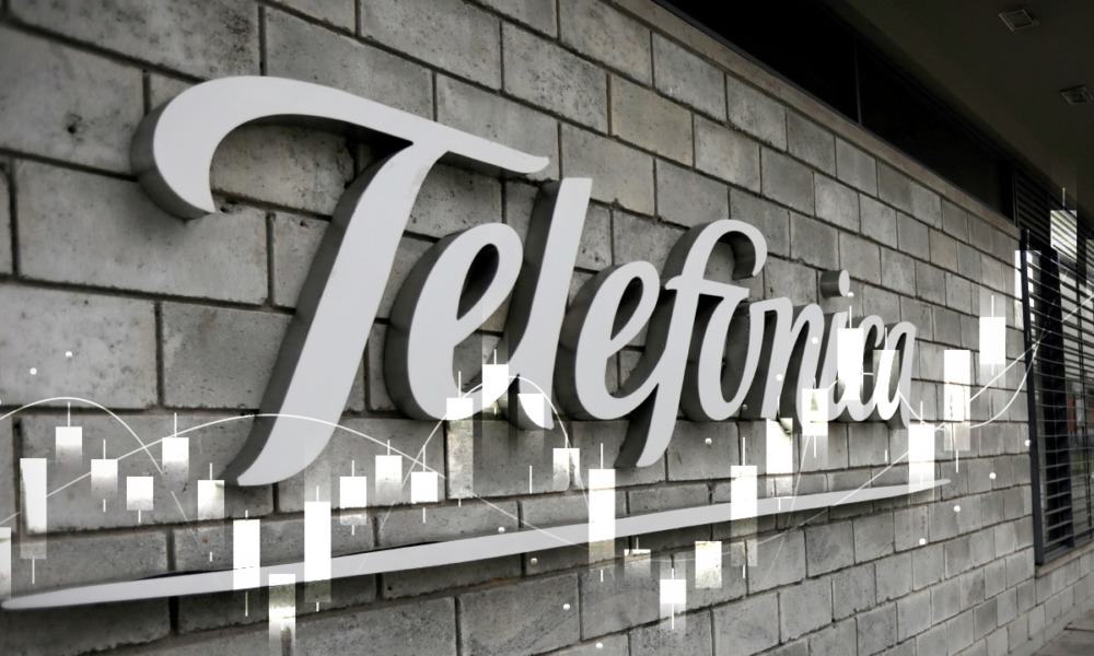Acciones de Telefónica cierran en su mejor nivel desde julio tras acuerdo de venta de sus torres