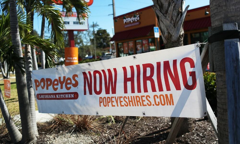Tasa de desempleo en Estados Unidos desciende a 6.3% en enero