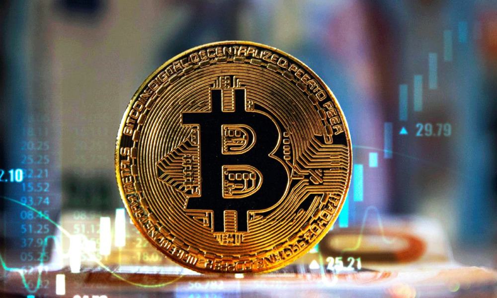 Bitcoin cae por debajo de los 30,000 dólares; mercado de criptomonedas pierde 90,000 mdd