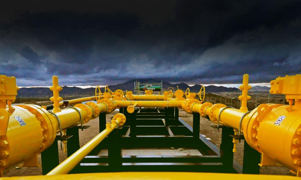 Metas de producción de gas natural de Pemex son inviables