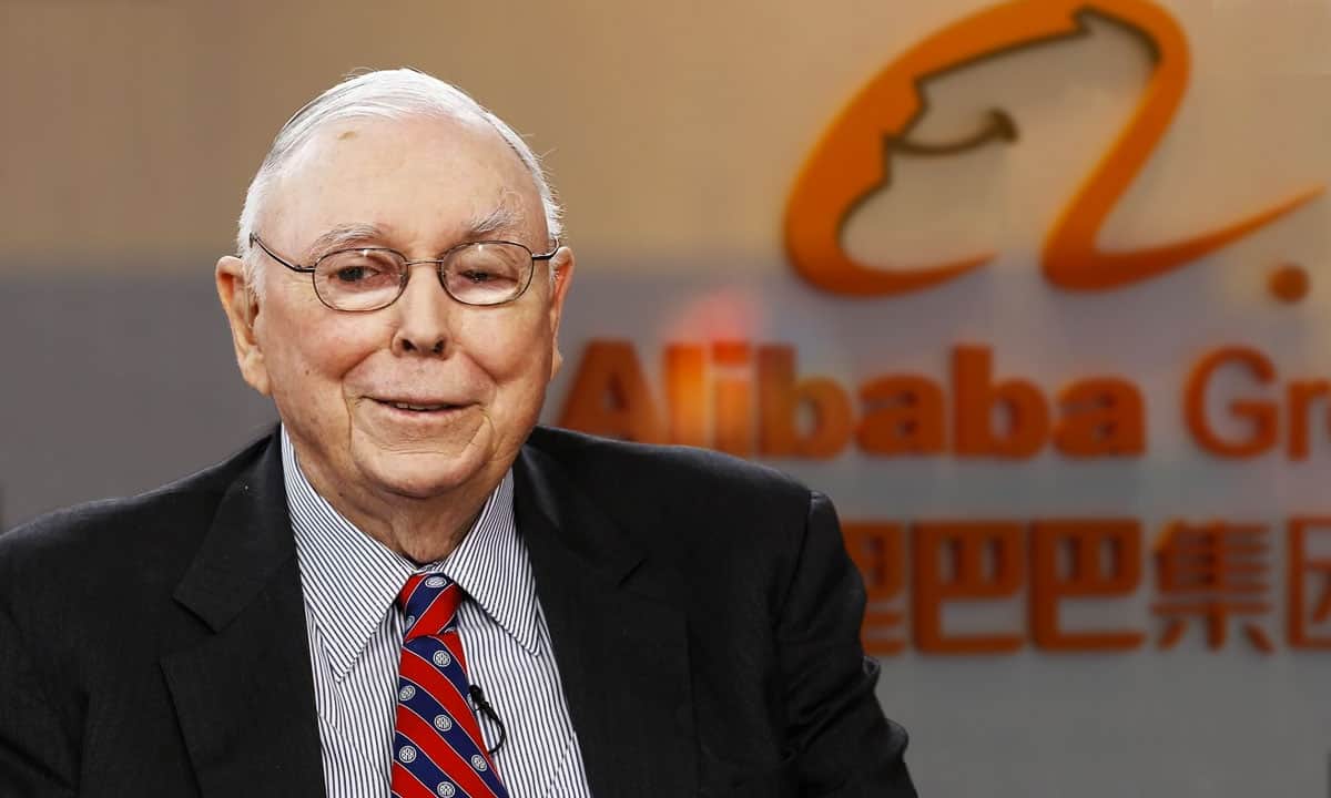 Alibaba, la nueva adquisición de Charlie Munger, el socio de Warren Buffett
