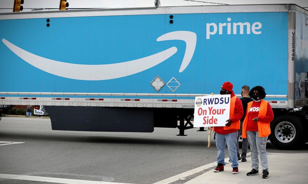 Amazon gana votaciones y trabajadores de Alabama no tendrán sindicato