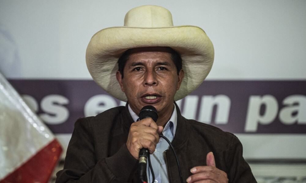 Pedro Castillo, el maestro izquierdista, es presidente electo de Perú