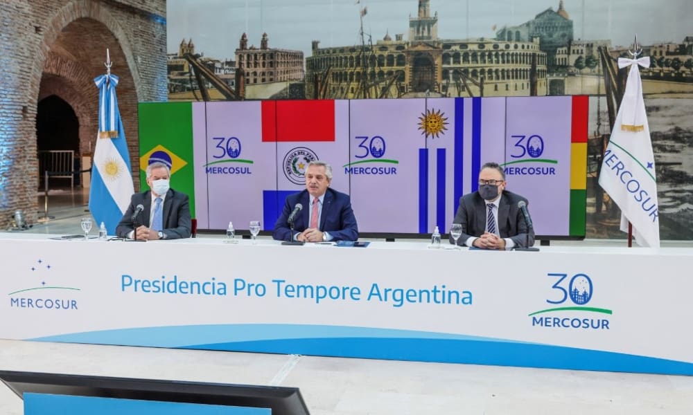 Mercosur se fragmenta por mayor apertura comercial
