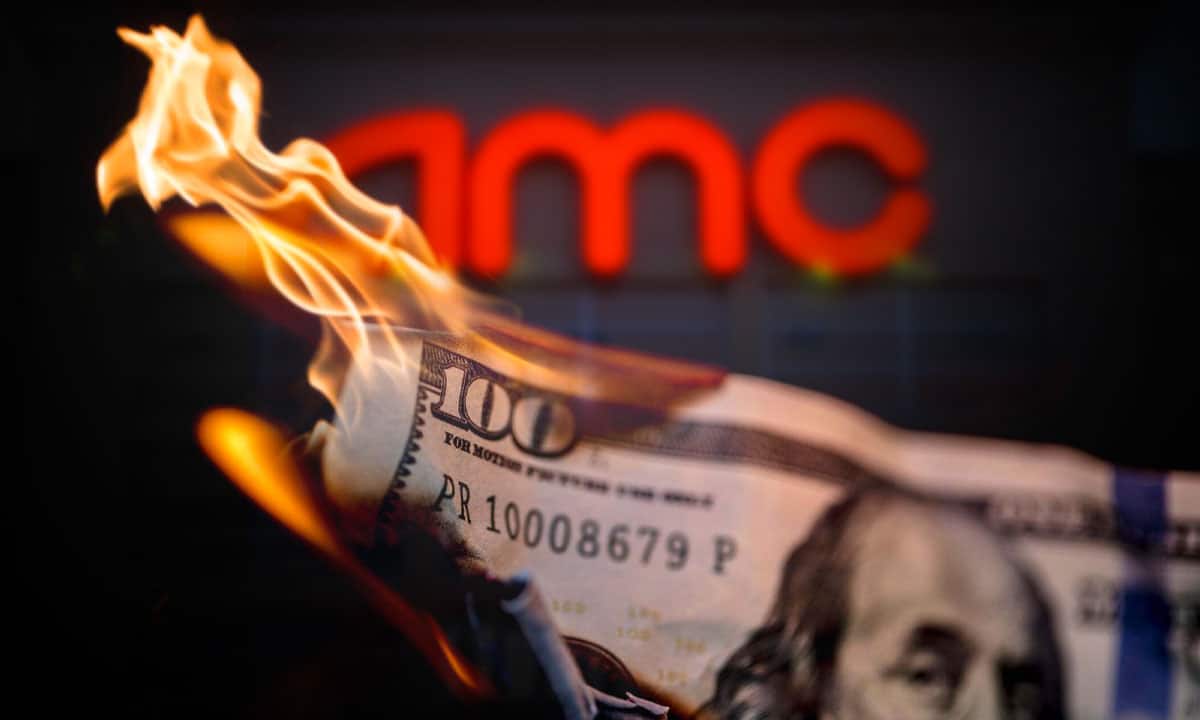 Acciones de AMC cierran con caída de 6%, tras escalar hasta 10%