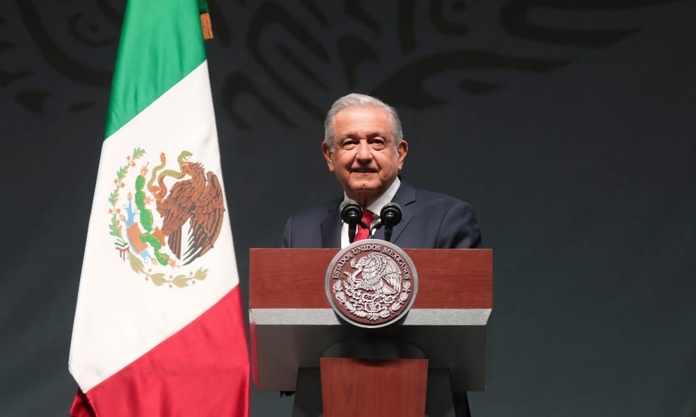 AMLO informe pensiones becas