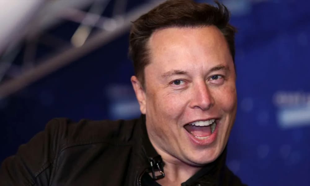 Elon Musk se acerca a ceder el 10% de su participación en Tesla; vende otros 1,020 mdd en acciones