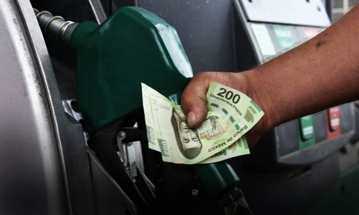 Gasolina seguirá aumentando, pese a intervención de Hacienda en la Magna, Premium y diésel
