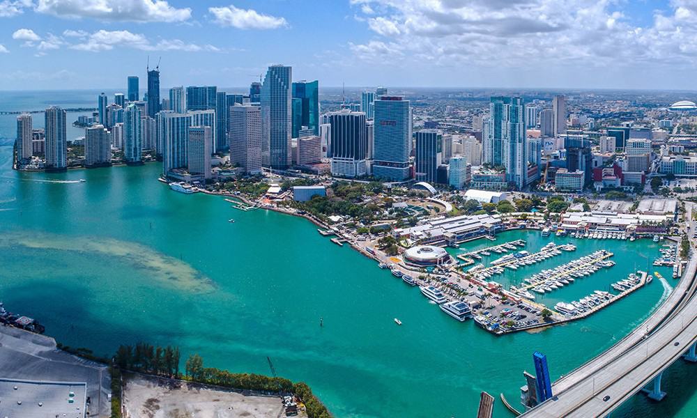 Por bitcoins y acciones contra cambio climático, Miami es la ciudad más importante de EU