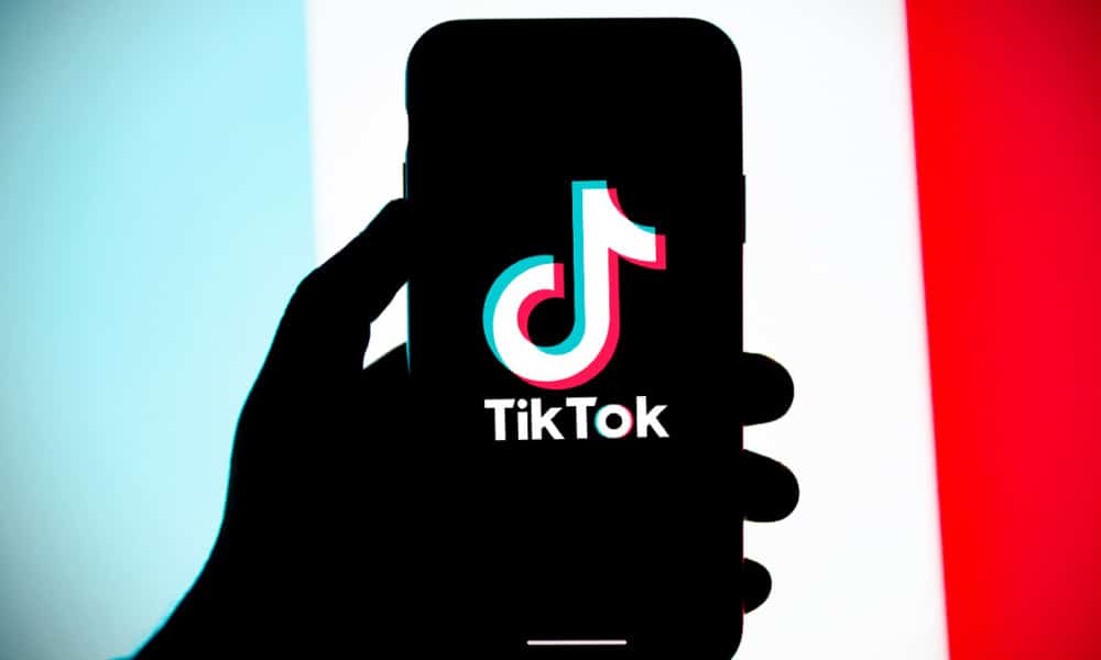Rusia bloquea a Facebook y Twitter; TikTok suspende transmisiones en vivo