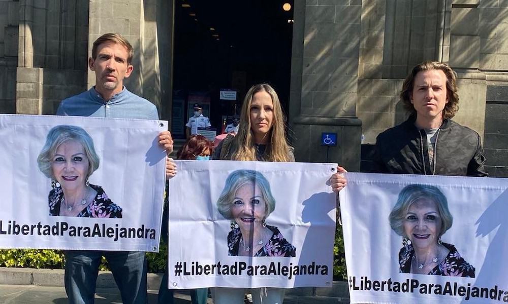 SCJN propone dejar en libertad a Laura Morán y Alejandra Cuevas
