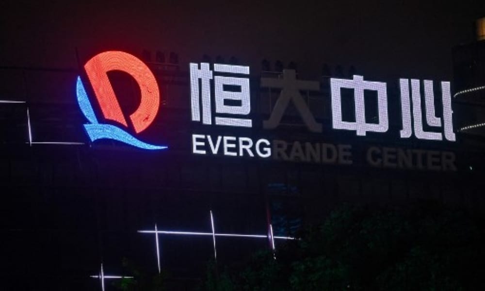 Evergrande venderá participación de 575 mdd en megaproyecto para pagar deudas