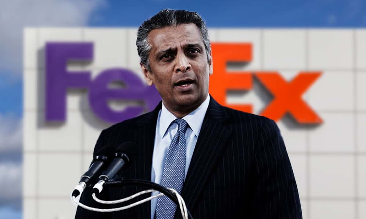 Fundador de FedEx, Fred Smith, dejará cargo de director de la compañía tras más de 50 años