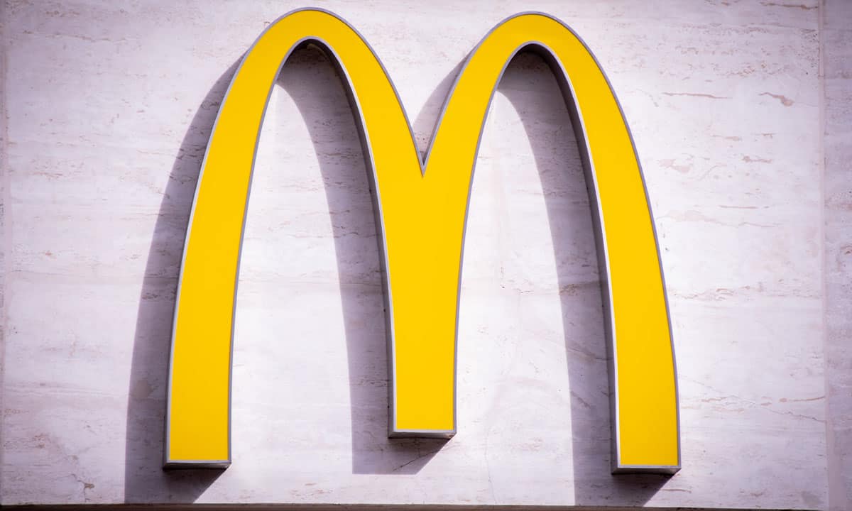 McDonald’s establece reglas más rígidas mientras busca nuevas franquicias