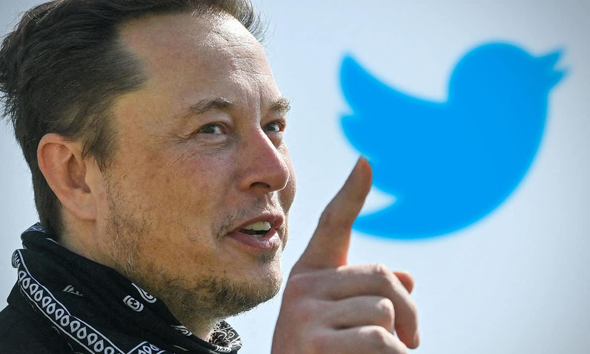Juez ordena a Twitter entregar a Elon Musk información sobre exdirectivo clave en cuentas falsas