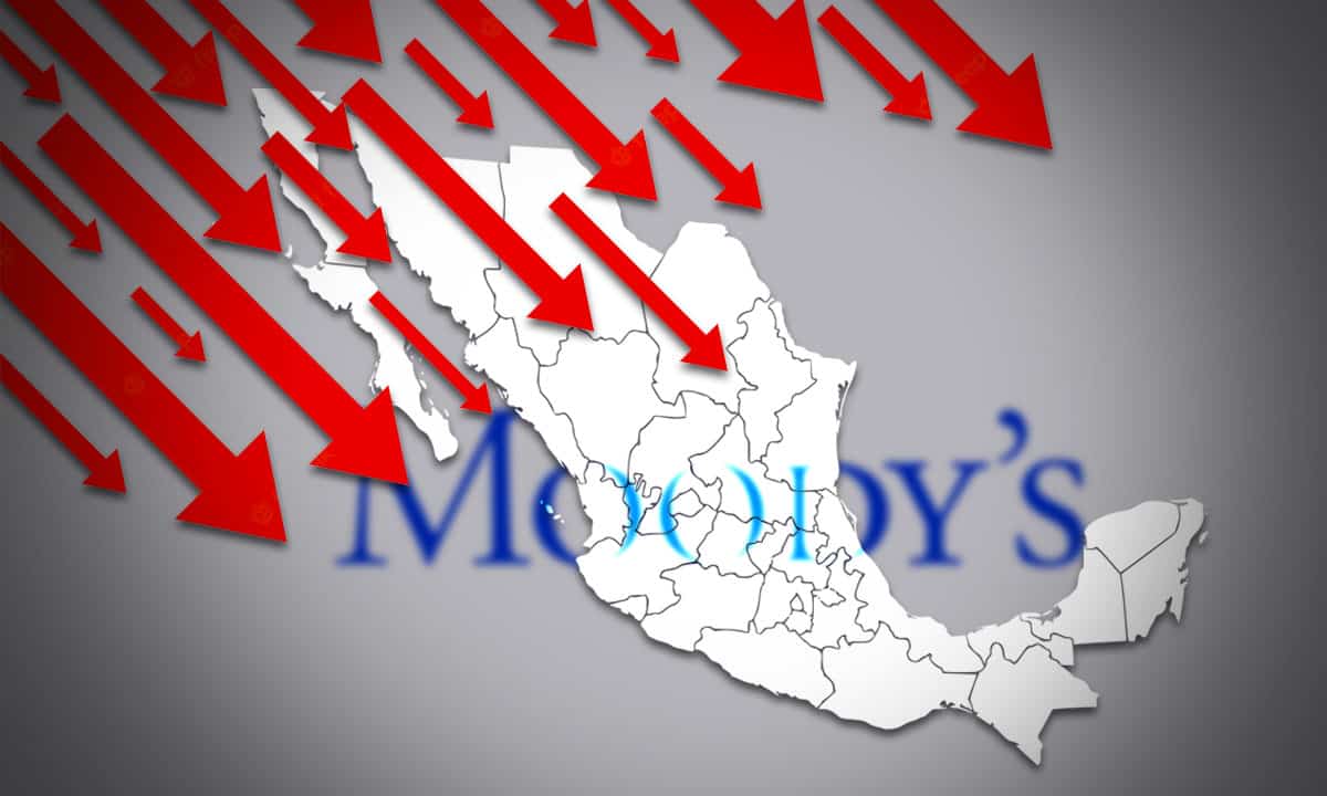 Moody’s baja calificación a México; cambia su perspectiva de negativa a estable