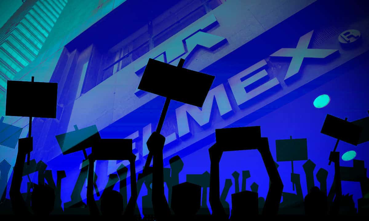 Secretaría del Trabajo media entre Telmex y telefonistas para poner fin a huelga
