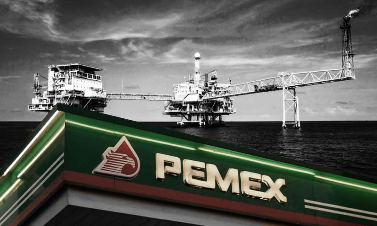 Fitch: Pemex se ve afectada por intervención del Gobierno