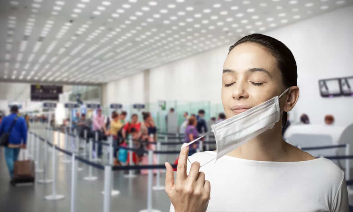 El uso de mascarillas en el aeropuerto ya no es obligatorio en los aeropuertos