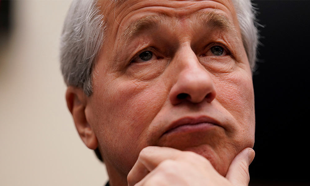 CEO de JPMorgan advierte de una recesión en nueve meses