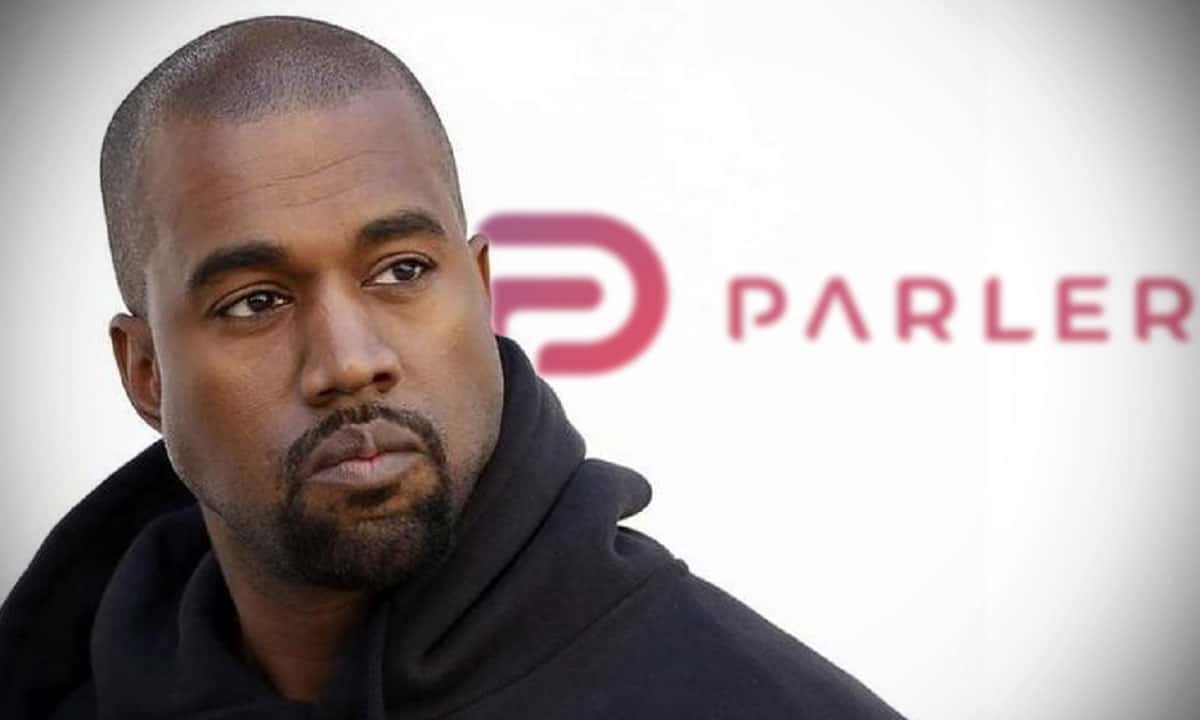 Kanye West compra la conservadora red social Parler, que sumó seguidores a Trump