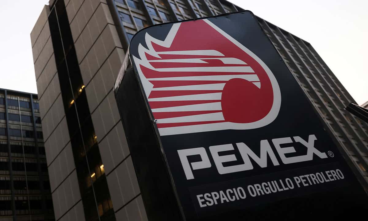 Pemex reporta pérdidas netas en el tercer trimestre del año, pese al alza en precios del crudo