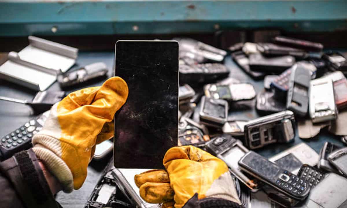 Más de 5,000 millones de celulares serán basura a finales de 2022
