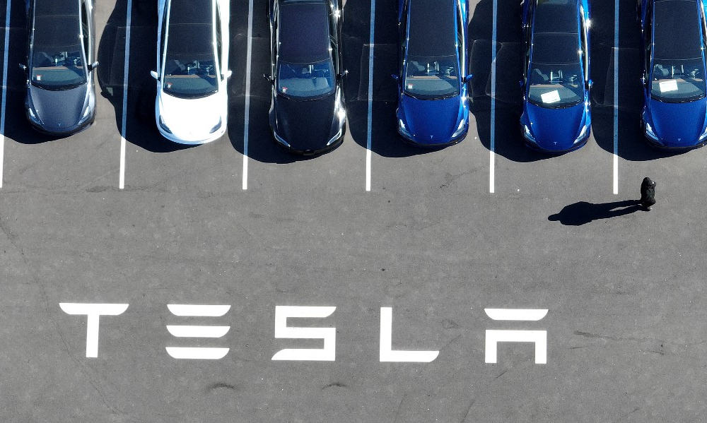 Tesla retira del mercado 80,000 vehículos importados y fabricados en China