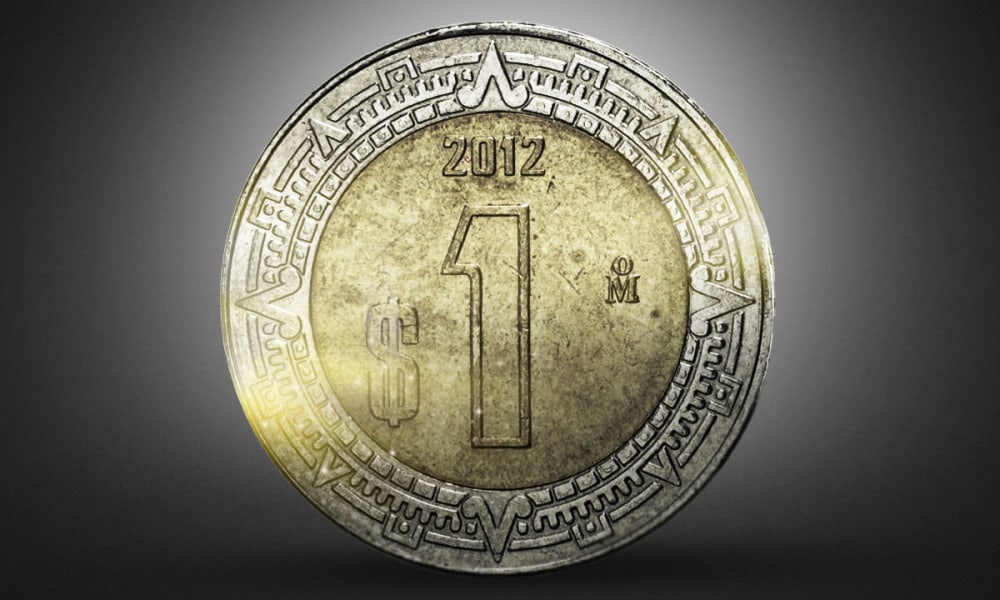 Peso ‘festeja’ el Año Nuevo con su mayor apreciación anual frente al dólar en una década