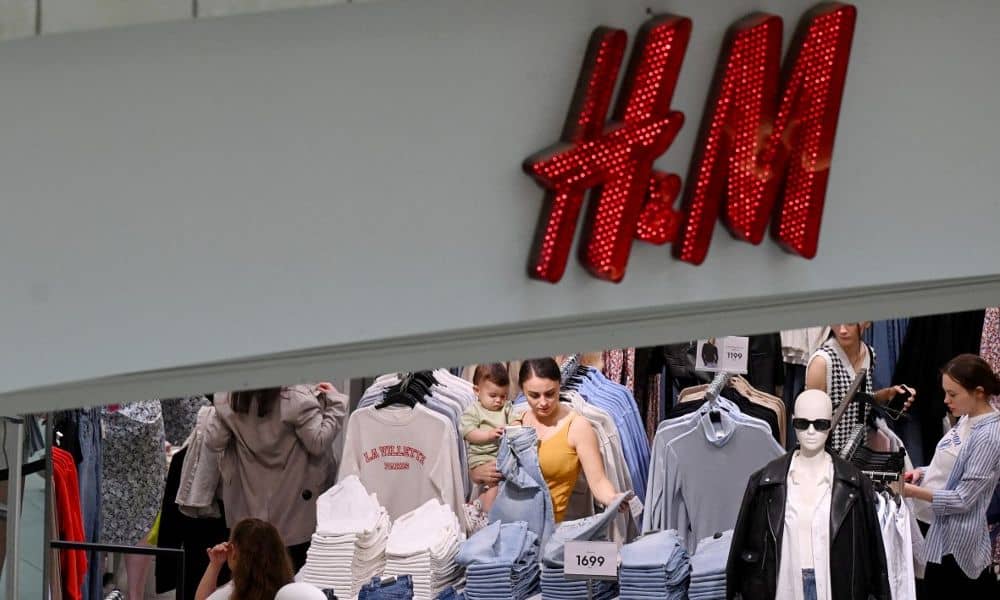 Para competirle a Inditex, H&M acuerda pagar un bono a 4,000 trabajadores