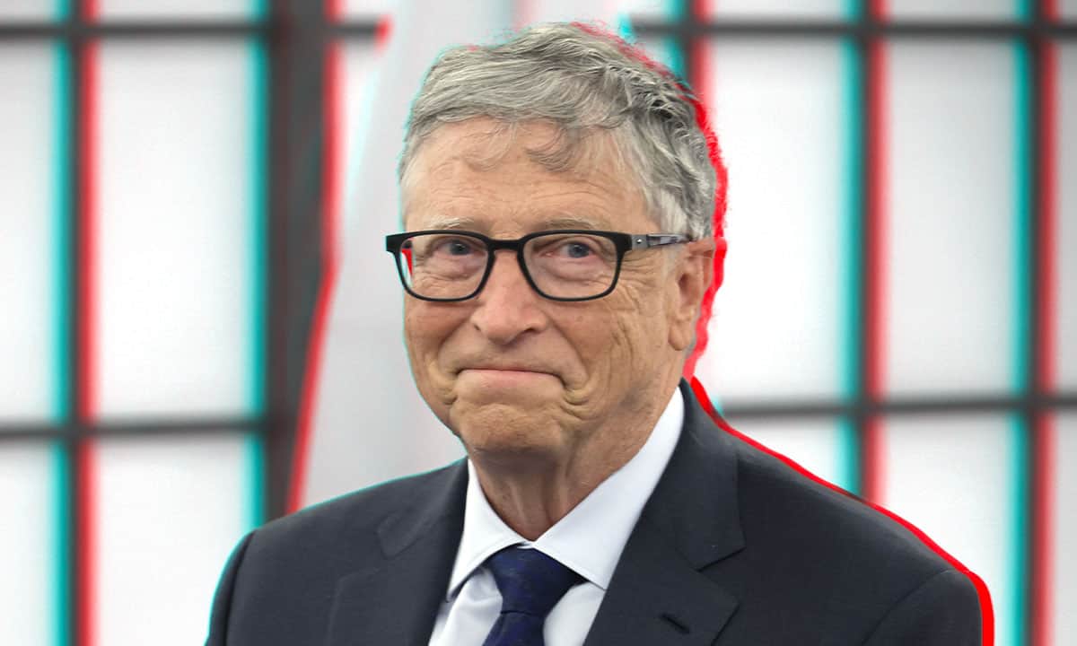 Bill Gates fija su postura sobre el mercado laboral y la inteligencia artificial