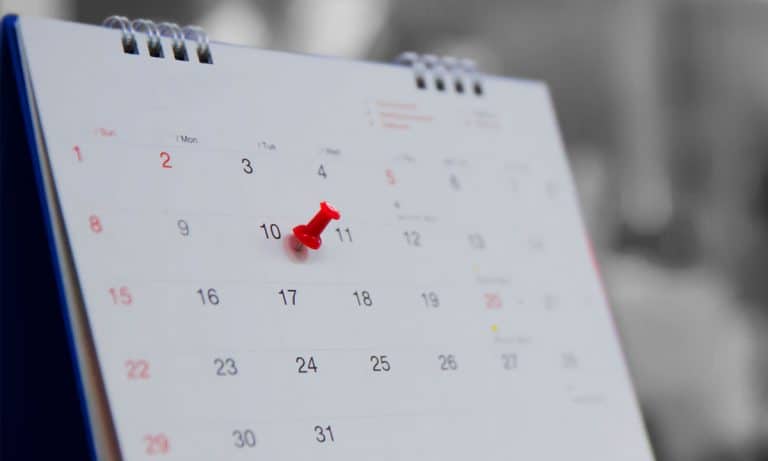 ¿Cuáles son los días festivos o puentes del año de 2023?