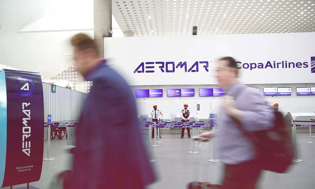 Pilotos se van a huelga tras cierre de operaciones de Aeromar, piden pago de adeudos