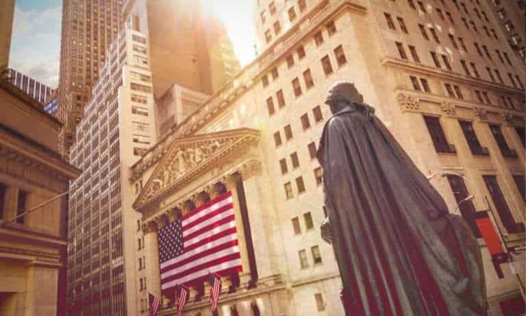 Fed conduce al S&P 500 y Nasdaq a su peor semana de 2023