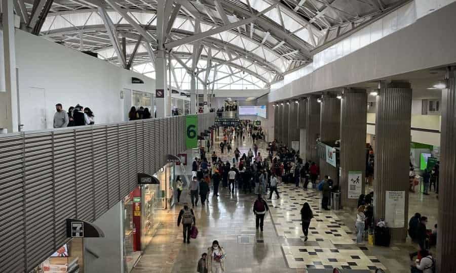¿Qué aerolíneas salen de la Terminal 1 del AICM? Ubicaciones y salas