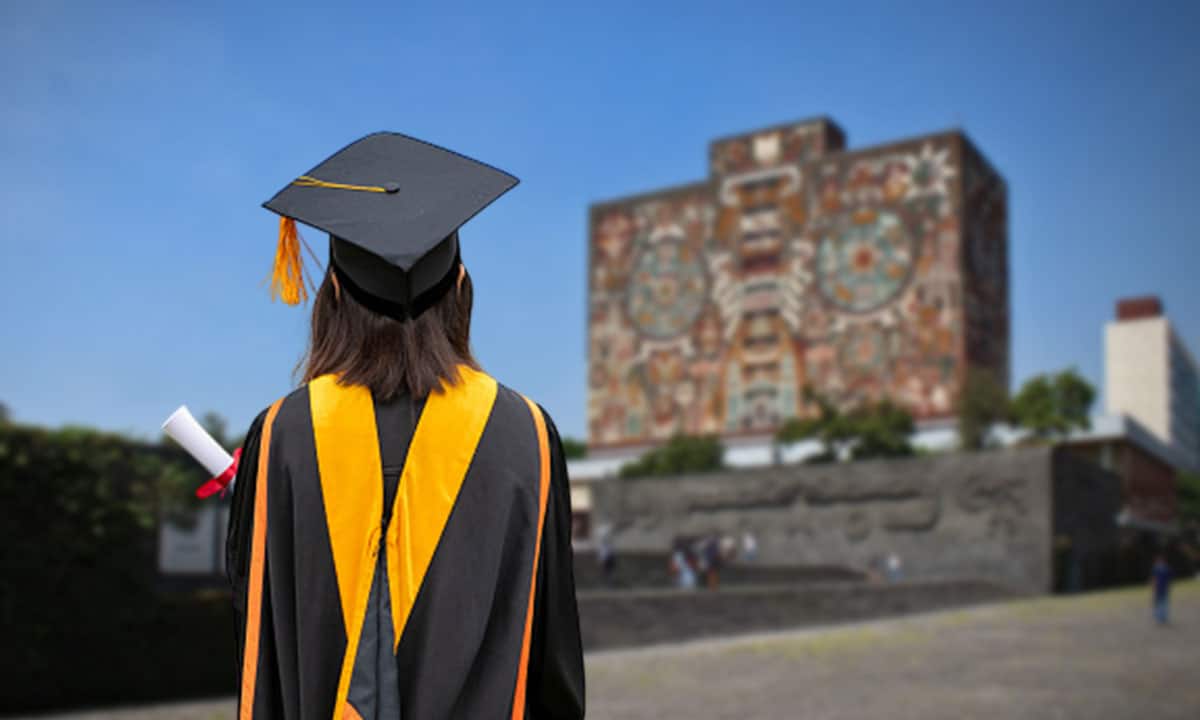 Estas son las 10 carreras universitarias con mayor demanda en México