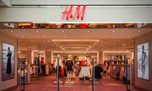 H&M ‘pasa de moda’ por un aumento menor al esperado en las ventas del 1T23