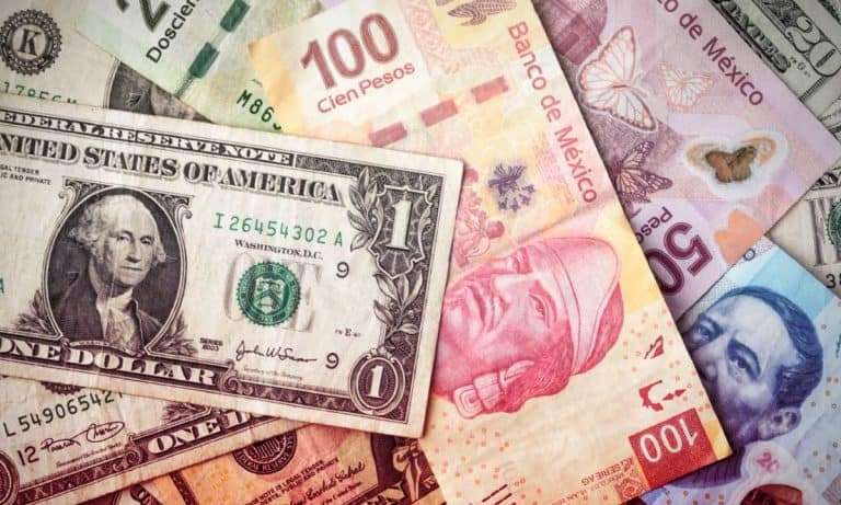 Peso anota su mejor semana desde agosto; repunta 2.6%