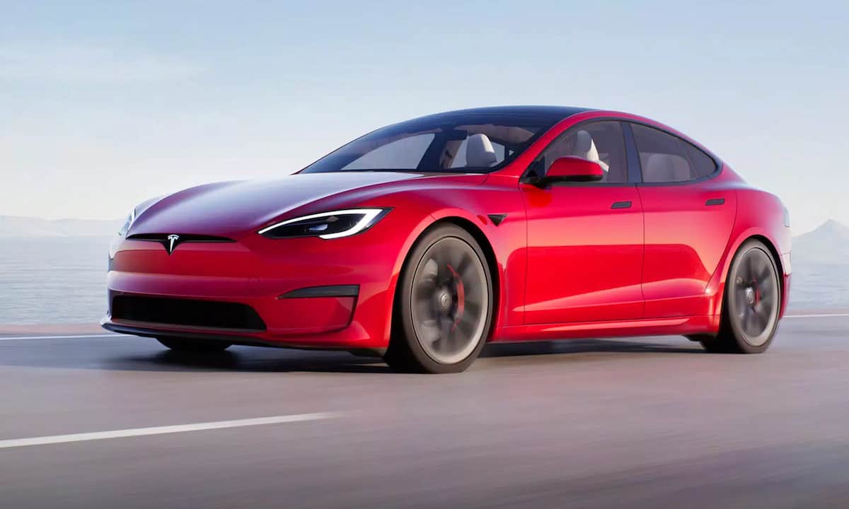 ¿Cuánto cuesta un Tesla? Precios y equipo en noviembre 2023
