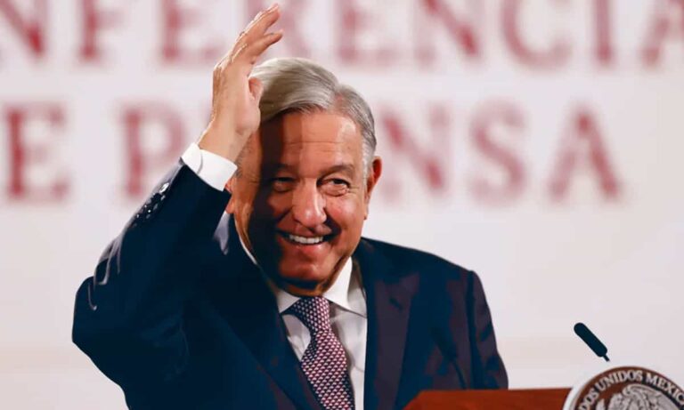 AMLO regresa a sus actividades y encabeza la conferencia de este viernes tras contagio de COVID-19