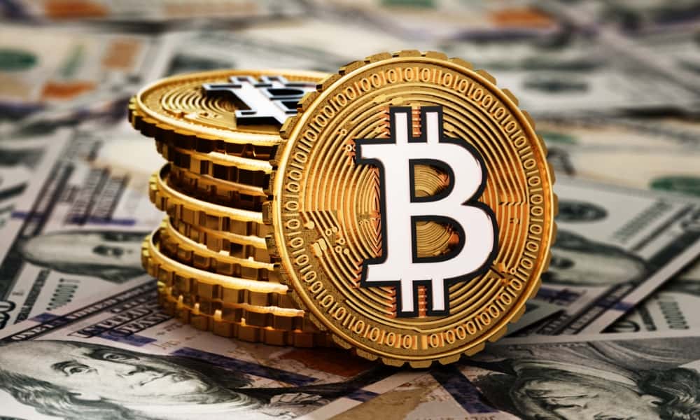 Bitcoin retoma su nivel de 30,000 dólares después de su caída más profunda en tres semanas
