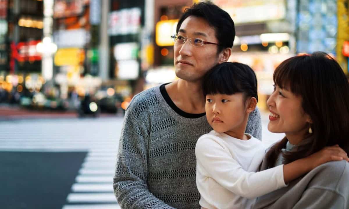 Japón pagará a las parejas por tener hijos