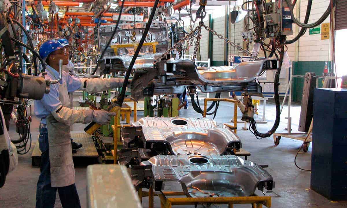 Debilidad industrial de EU impacta a manufactura mexicana