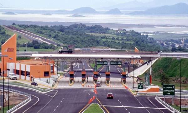 Autopista federal de cuota Maravatío-Zapotlanejo