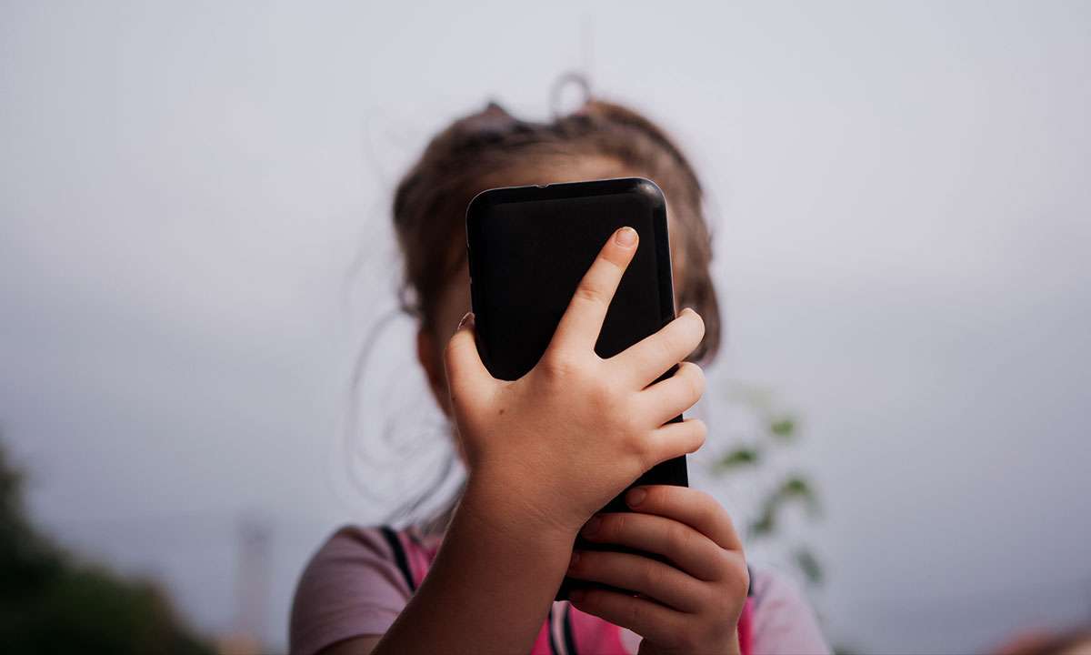 Uso de redes sociales en niños de entre 7 y 11 años crece al 69% en 2022