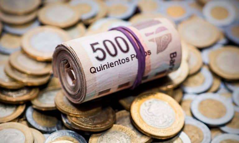 Peso cierra la primera jornada de abril con pérdidas; el tipo de cambio, en 18.05 unidades por dólar