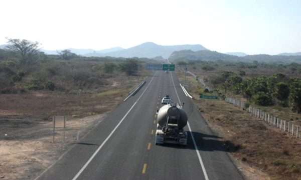 Tepic-Mazatlán, la más cara de las carreteras de cuota en el país