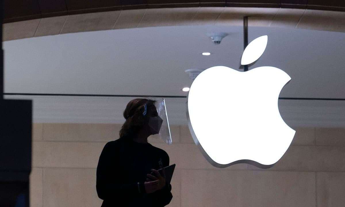 El día que Apple fue estafado por un empleado