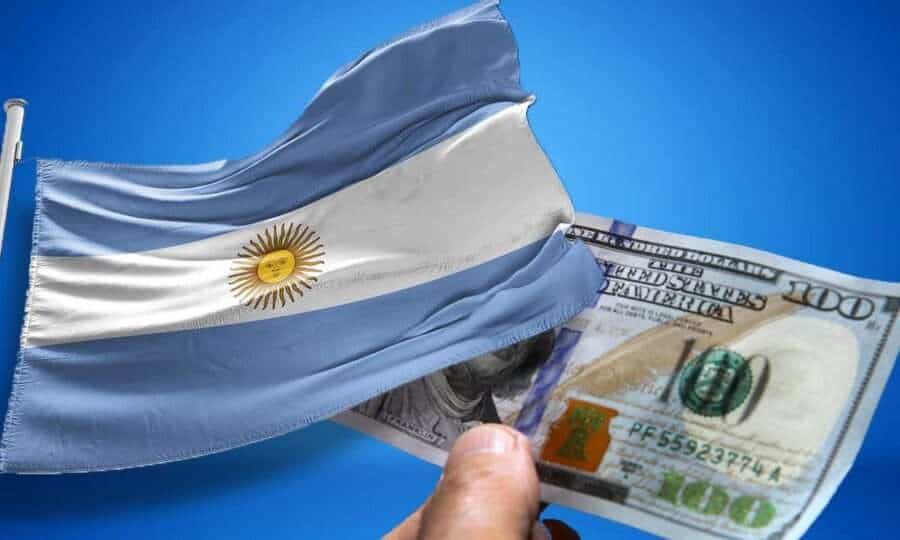 ¿Qué es el 'dólar blue' y por qué se utiliza en Argentina?