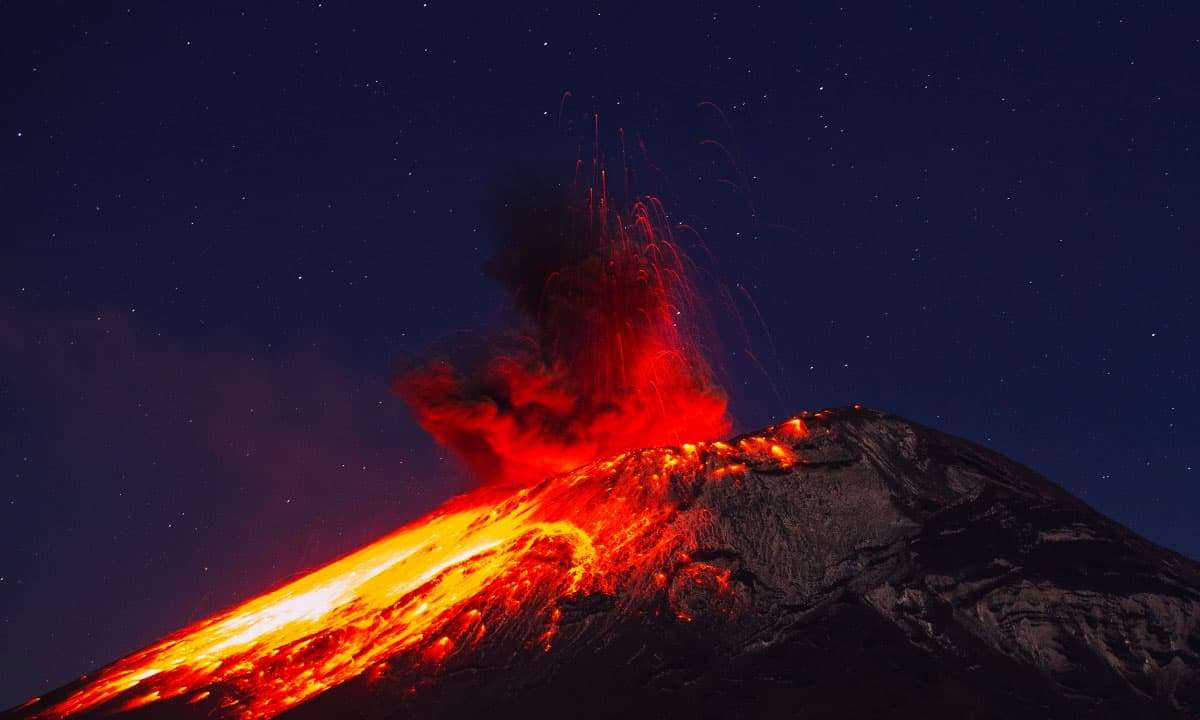 Actividad del Popocatépetl aviva interrogantes sobre capacidad de México para enfrentar desastres naturales